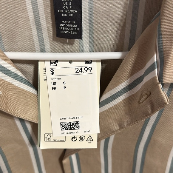 H&M collared button down - Picture 4 of 6